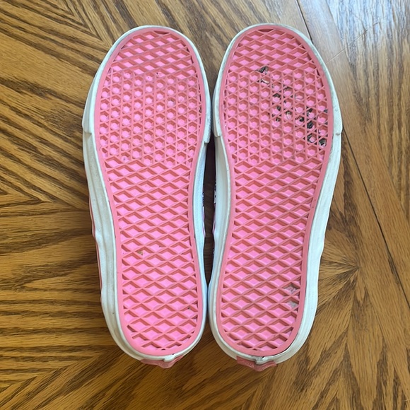 Hello Kitty x Vans Slip Ons Pink / White W10.5 | M9 GUC - Picture 10 of 17